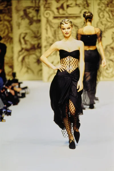 Look 48